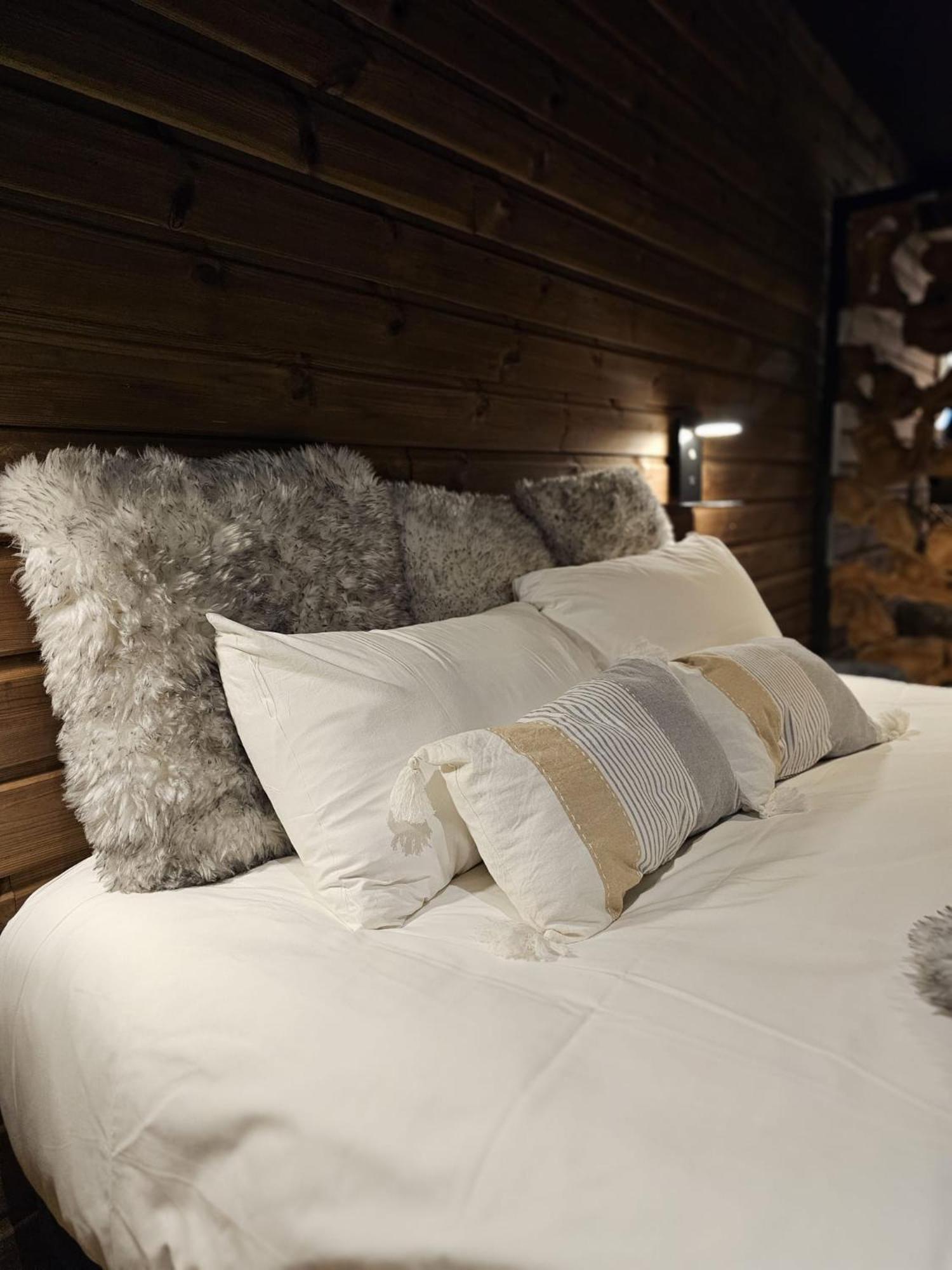 Le Chalet Loft Spa カレー エクステリア 写真