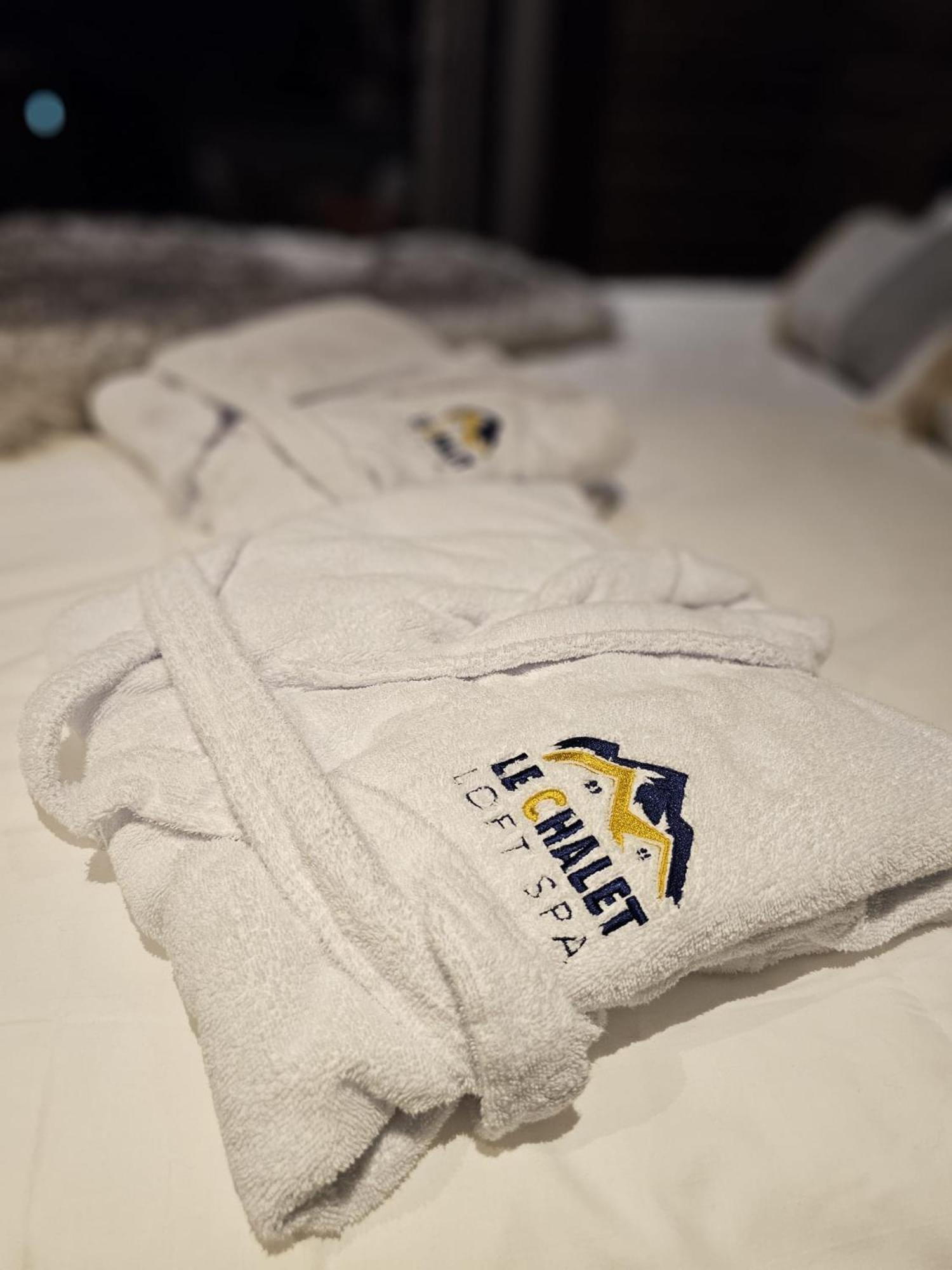 Le Chalet Loft Spa カレー エクステリア 写真