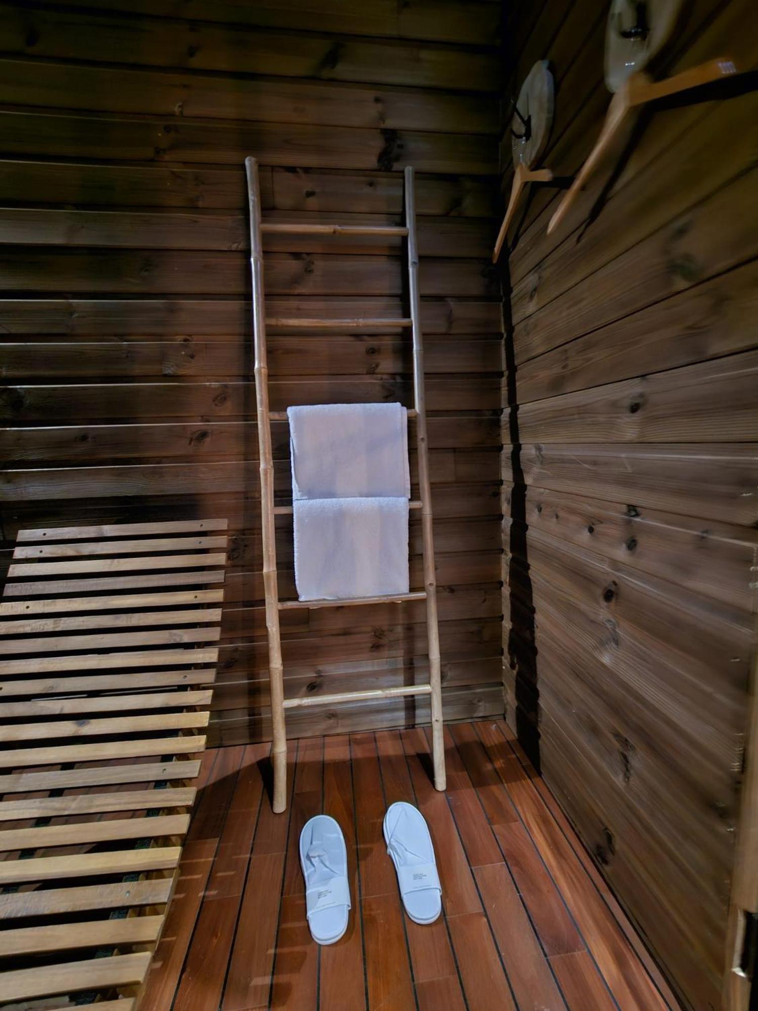 Le Chalet Loft Spa カレー エクステリア 写真